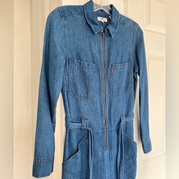 ⚡️ Levi’s Alix Medium Wash Tie-Waist Cropped Jumpsuit XS The Flash - Picture 7 of 16
